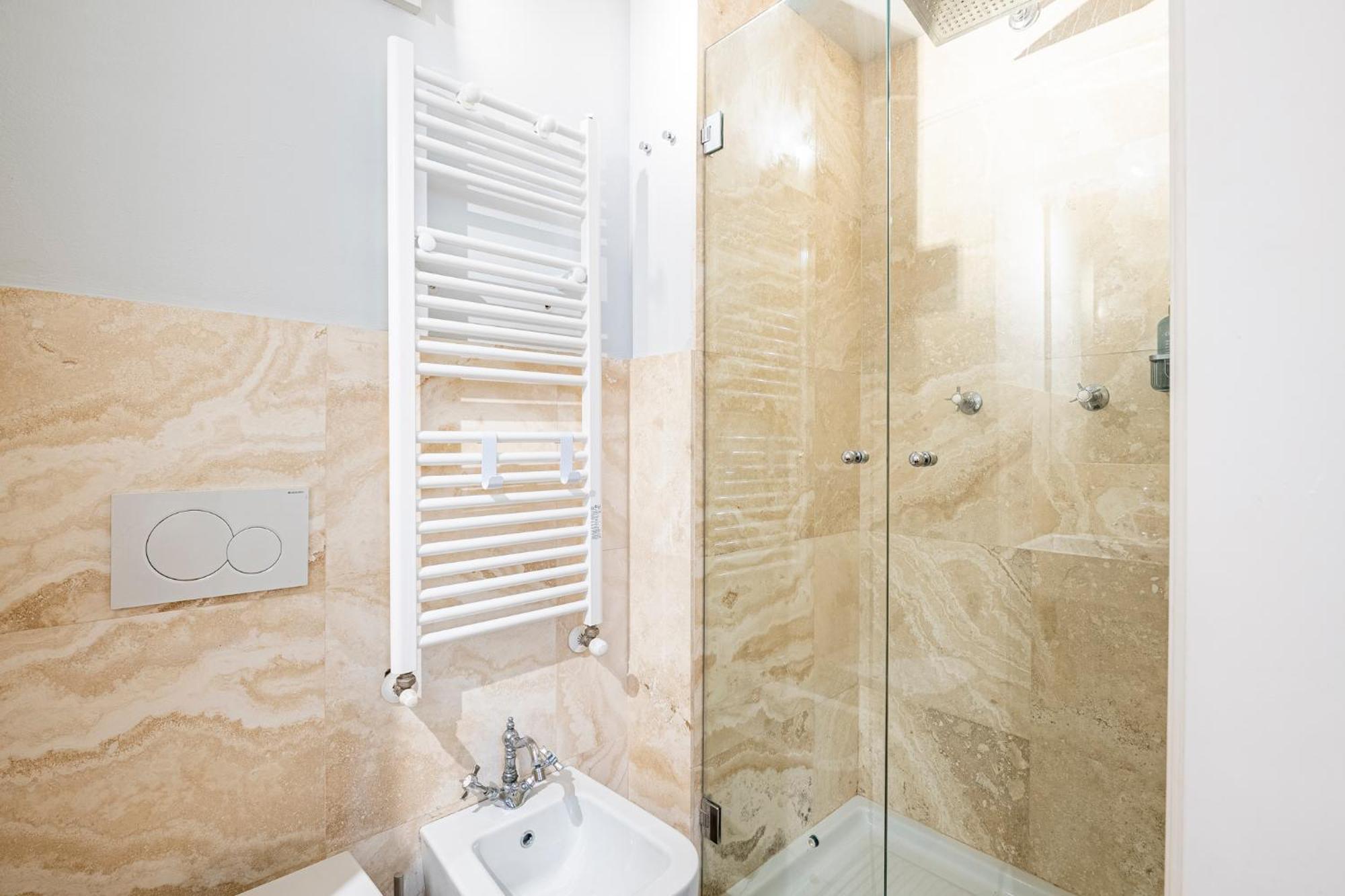 Suite In Pz. Michelangelo: Due Camere Con Due Bagni Florence Extérieur photo